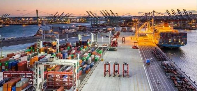 紧张的全球供应链成为“新常态”